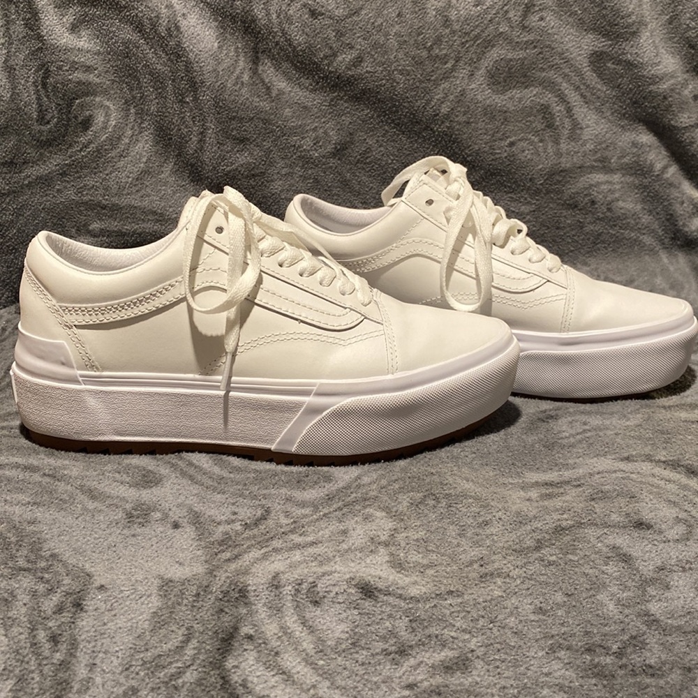 Old Skool Stackform shoe, women’s size 9, white